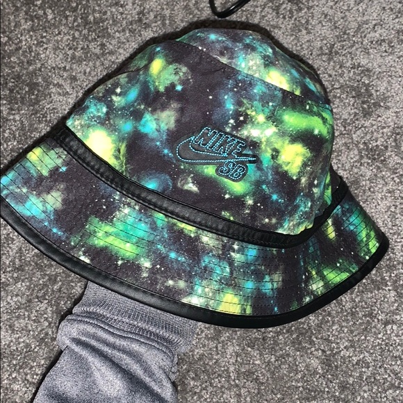 nike sb bucket hat